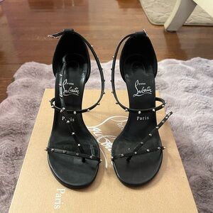 Christian Louboutin Heels ✨